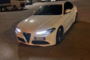 alfa Giulia 2.2 180cv at8 2016 super