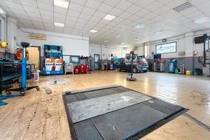 Locale in Viale Porto Torres