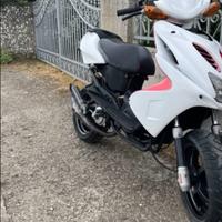 Yamaha aerox 50