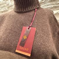 Maglione a collo alto caldo e morbido marca squad