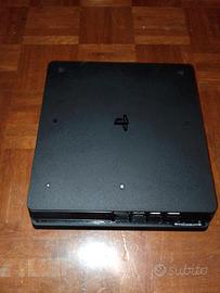 play station 4 slim 1 bt  8 giga di RAM