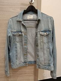 giubbino di jeans ragazza Zara