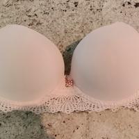 Elegante reggiseno imbottito
