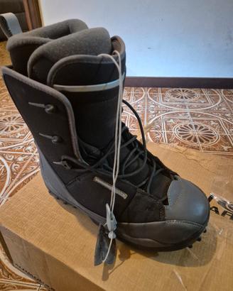 Scarponi snowboard Salomon Symbio numero 43⅓