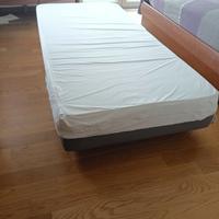 Lettino Ikea con materasso