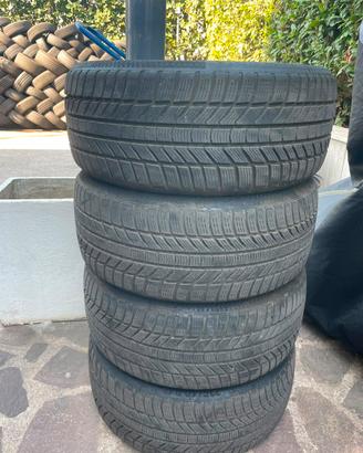 Gomme Continental  Winter Contact