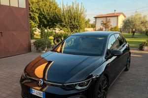 Golf 8 GTI