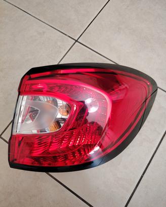 Fanale posteriore Renault Captur DX