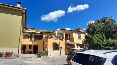 CASA SEMINDIPENDENTE A ALATRI