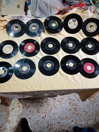 Lotto Vinili 45 giri 16 dischi 