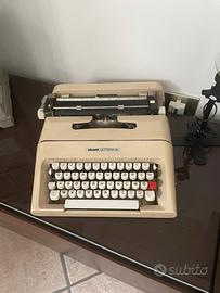 Macchina da scrivere olivetti lettera 35