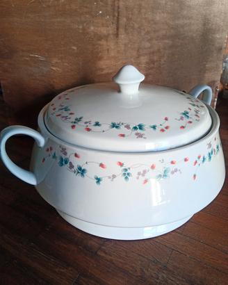 zuppiera ceramica dec. fragole