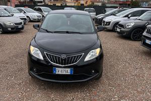 Lancia Ypsilon 1.0 FireFly 5 porte S&S Hybrid Ecoc