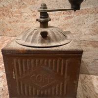 Macina caffè antico