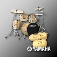 Batteria Acustica YAMAHA RYDEN  + Ardware E Piatti