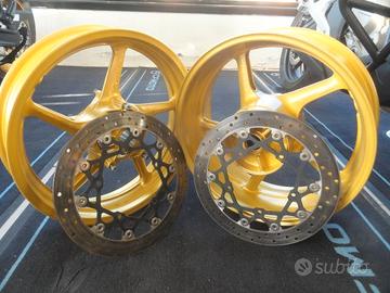 CERCHI YAMAHA FZ1/FAZER '06 - '16 e R1 '04 - '14 -