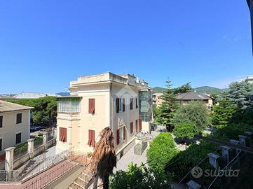 5 LOCALI A SAVONA