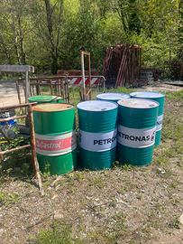 Bidone  olio Castrol Petronas vuoto