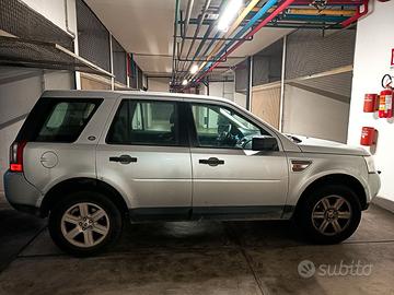 LAND ROVER FREELANDER 2 S TD4
