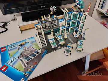 Lego City Stazione di Polizia