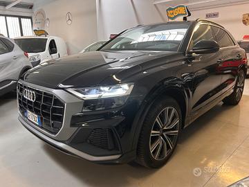 Audi Q8 50 TDI 286 CV quattro tiptronic Sport