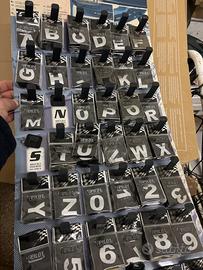 Adesivi x auto e moto