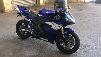Yamaha R1 ASI