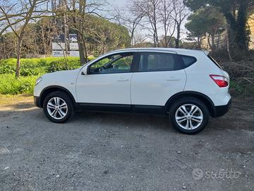 Nissan qashqai 1500 acenta