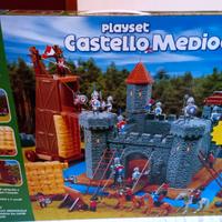CASTELLO MEDIOEVALE  Playset  con  oltre  90 pezzi