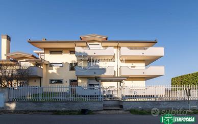 TRILOCALE CON TERRAZZO E DOPPIO BOX