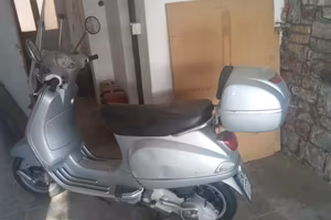 Vespa  LX 150