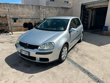 GOLF 5