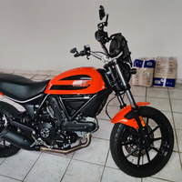 Ducati scrambler sixty2 2017 perfetta