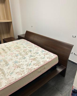 Letto matrimoniale