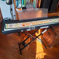 tastiera Yamaha con tasti pesati 