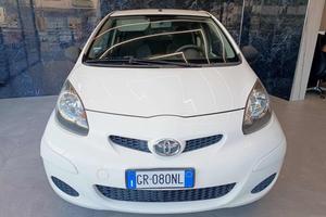 TOYOTA Aygo 1.0 12V VVT-i 5 porte Lounge
