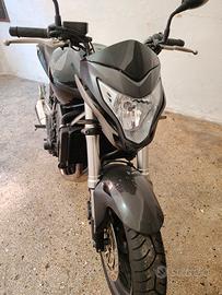 Honda Hornet 600 restyling 