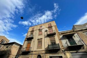 5 LOCALI A PALERMO