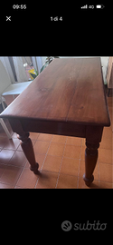 Tavolo in legno