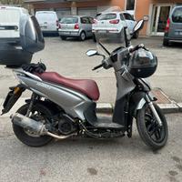 Scooter INCIDENTATO Kimco People s 125