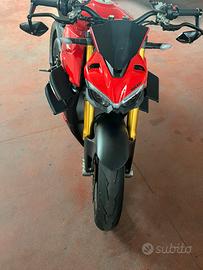 Ducati Streetfighter v4s 2023