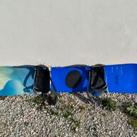 Tavola da snowboard con attacchi