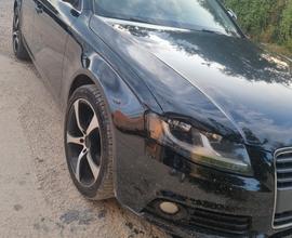 AUDI A4 4ª serie - 2011