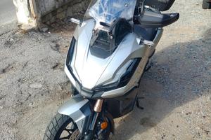 ADV 350 2023