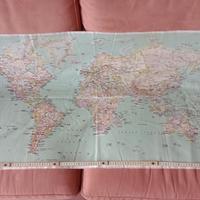 Vecchie cartine geografiche