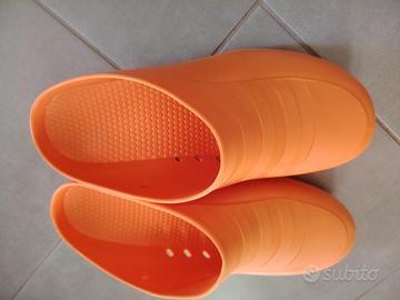 Zoccoli professionali per sanitari misura 40