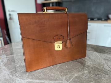 Cartella in vera pelle due scomparti nuova