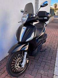 Piaggio Beverly 300 2015 – Michelin nuove – YSS