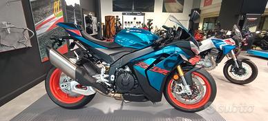 Aprilia RSV4 1100 2025 €5+ Stingray Blue