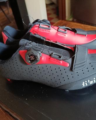 Fizik R5 BOA man carbon